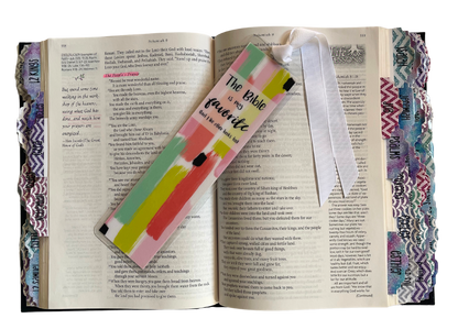 Laminated bookmark, Pink stripes